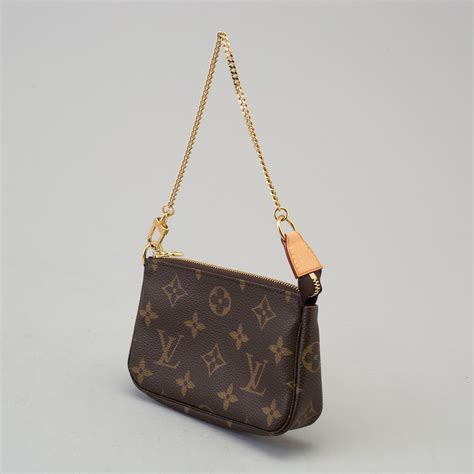 louis vuitton handbags small|Louis Vuitton mini handbags.